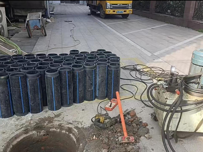 宁安PE置换管厂家 DN315置换管 非开挖管短管置换